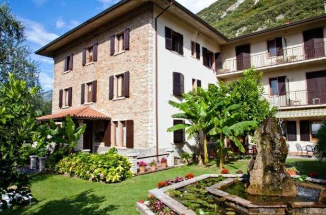 Hotel San Carlo 马尔切西内 外观 照片