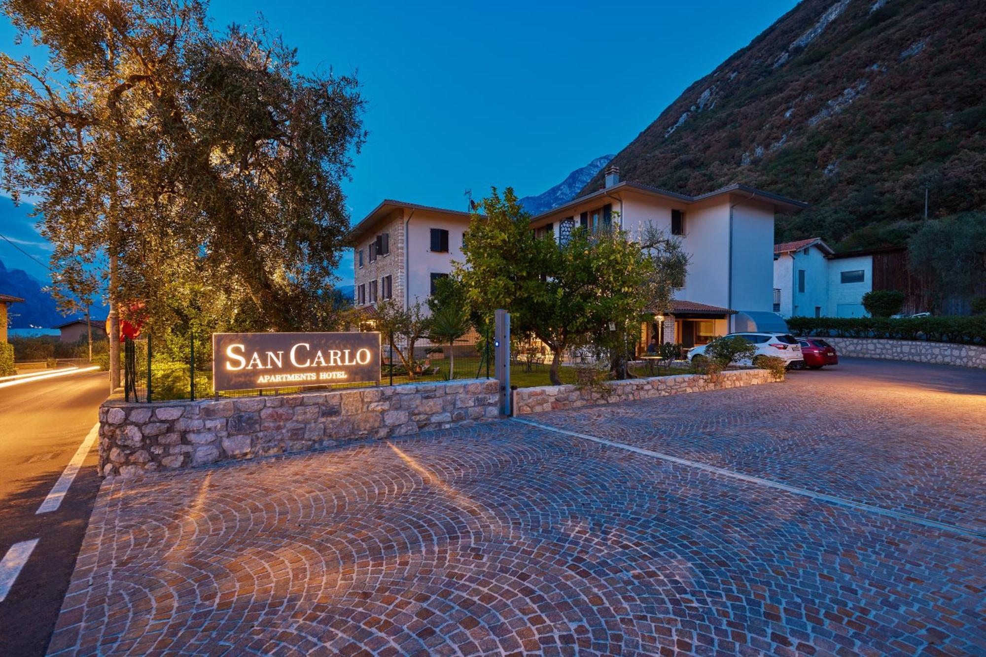 Hotel San Carlo 马尔切西内 外观 照片